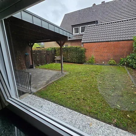 3 Mit Garten *
